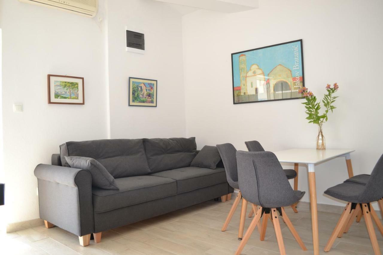 Apartments Basina Vrbanj Екстер'єр фото